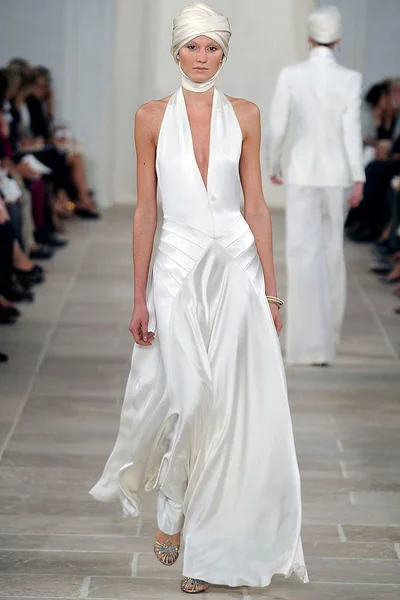 Look 37